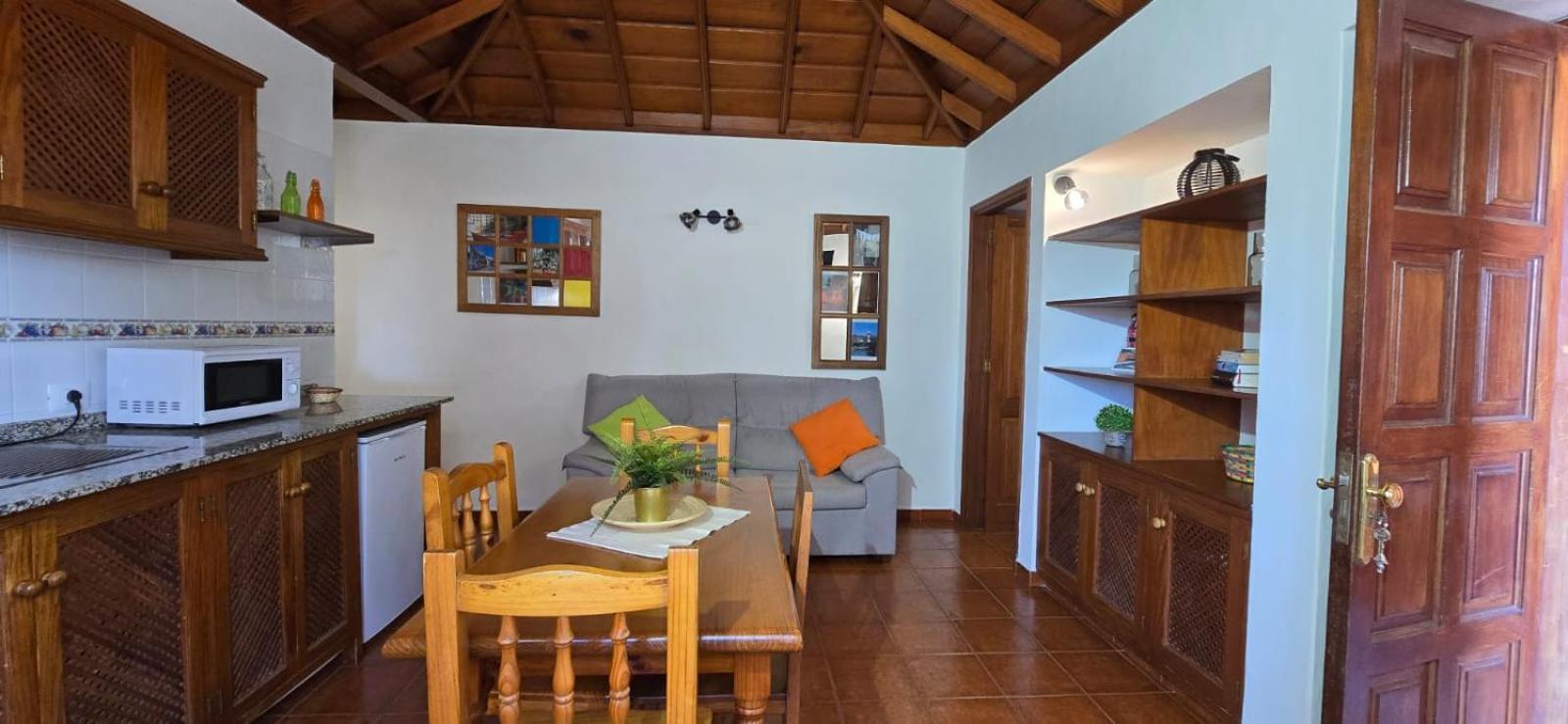 El Lagar, Bodega A *