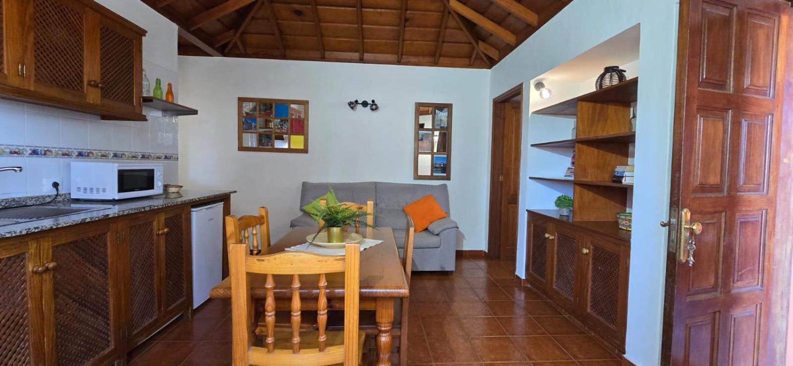 El Lagar, Bodega A Vakantiehuis *